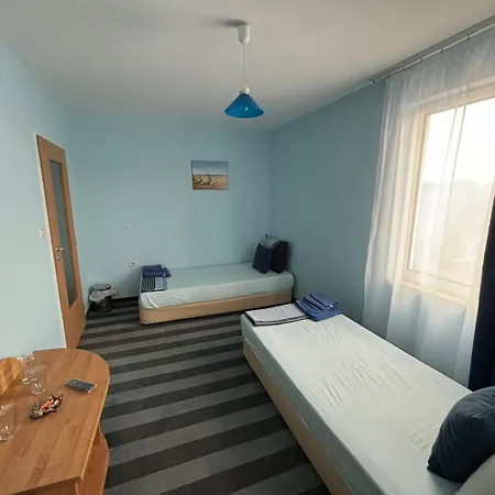 мирели Хотел Равда